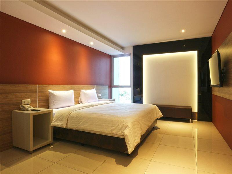 Kampioen Bed & Breakfast Bandung Esterno foto