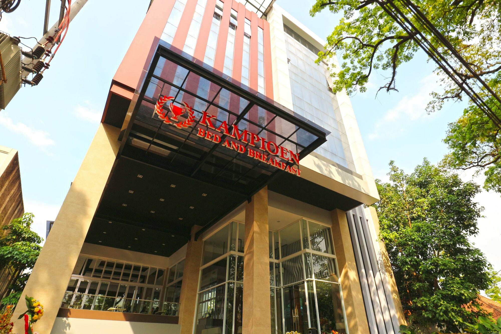 Kampioen Bed & Breakfast Bandung Esterno foto